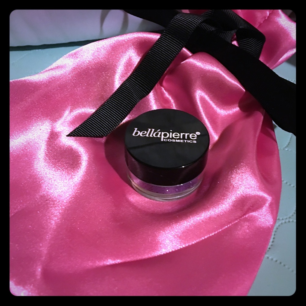 Cosmetic glitter